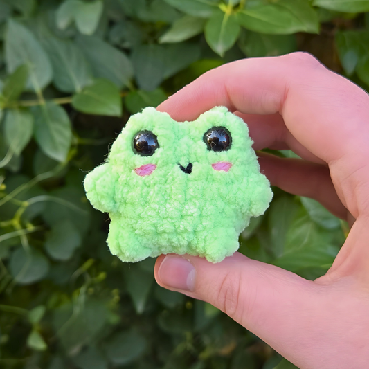 Mini Chubby Frog Crochet Plushie Keychain