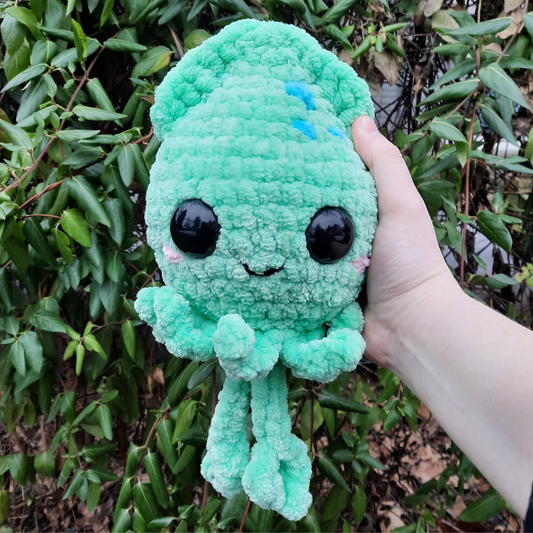 Squid Crochet Plushie (Large)